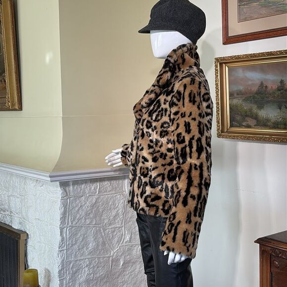 H&M Leopard Print Fluffy Faux Fur Motorcycle Style Jacket - Picture 9 of 12